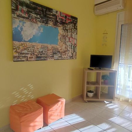 Cosy Apartment By The Sea Metamorfosi  Exterior foto