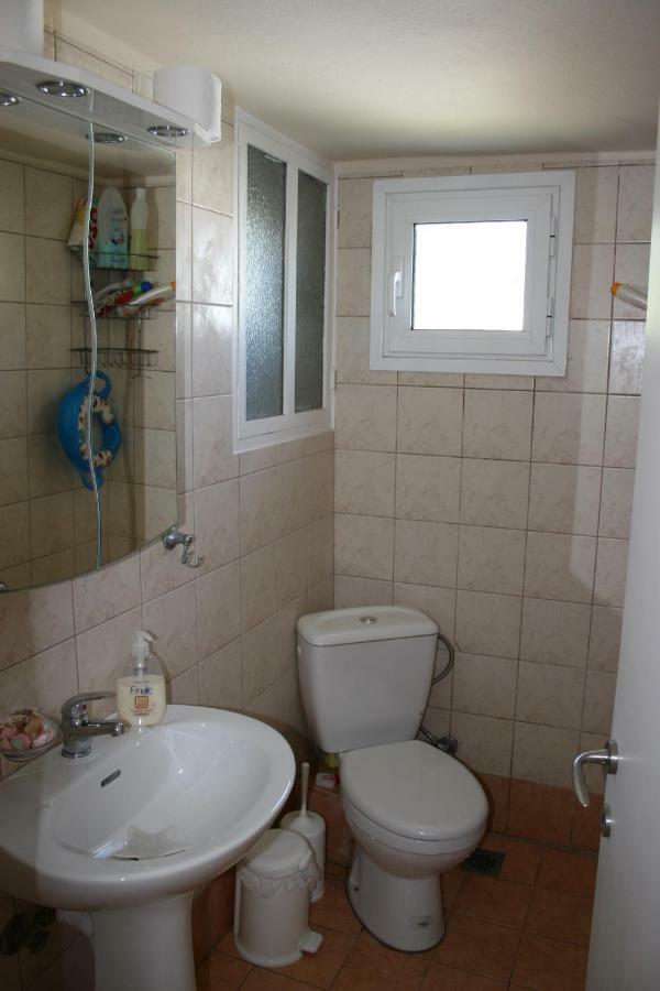 Cosy Apartment By The Sea Metamorfosi  Exterior foto